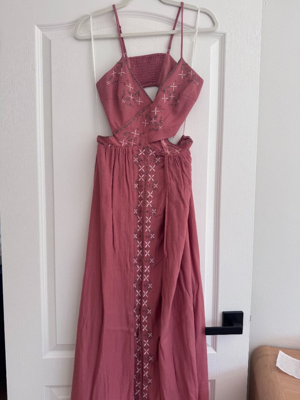 The Jetset Diaries TJD XS Dusty Rose Embroidered Cutout Maxi Dress